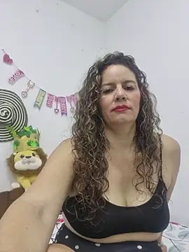 Nina vallon online show from April 28, 10:30 am