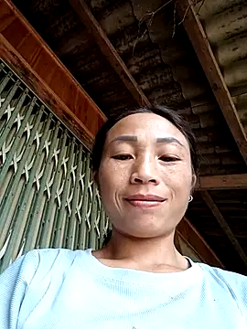 Snapshot of lucybaby00 chatting on September 17, 6:00 am lucybaby00 online show from September 17, 6:00 am