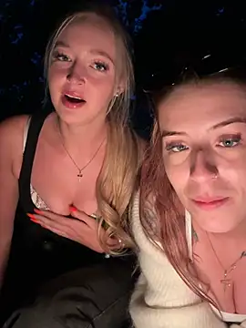 emilypeperoni online show from July 15, 8:35 pm