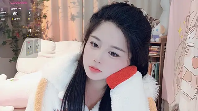 SweetTease2025 online show from November 28, 3:26 pm