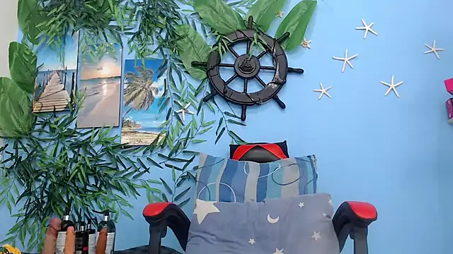 skinnyverus18 online show from June 15, 7:58 pm