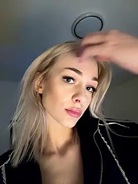 DaryaDoll online show from January 10, 7:07 pm