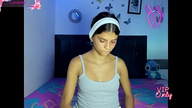 emmie bunny online show from July 10, 11:26 pm