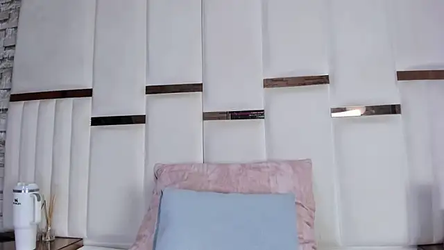 CandyandSteven online show from June 29, 3:35 am