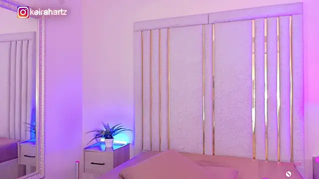 Keirahartz online show from July 17, 11:47 am