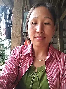 cute love00 online show from March 3, 7:58 am