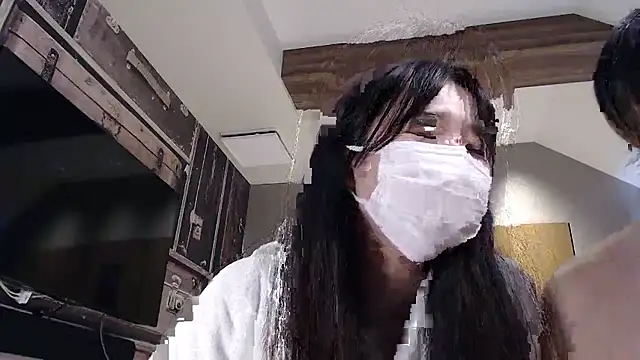 BROsister online show from February 12, 10:50 am