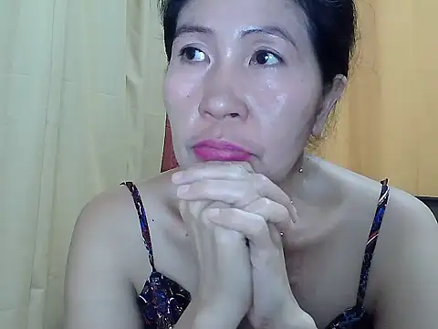 Elara8309 online show from September 15, 12:46 pm