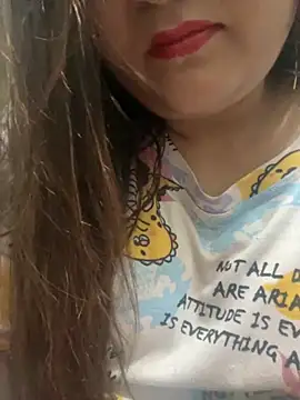 indian-hotmilfs online show from September 18, 1:42 pm