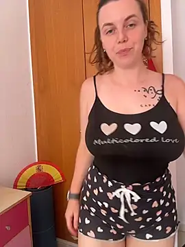 TenderLaGlamor online show from July 19, 1:02 pm