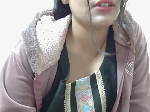 nista 01 online show from November 30, 2:10 pm