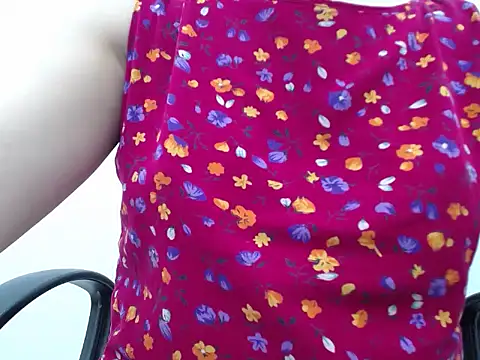  Lady- online show from July 14, 1:38 pm