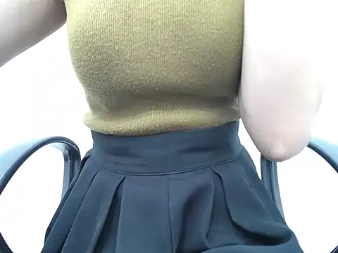 Lady- online show from July 8, 7:43 am