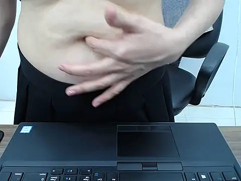  Lady- online show from July 31, 10:33 pm