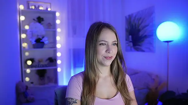 Cindy Grey online show from October 29, 8:00 pm