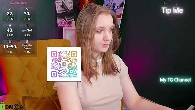 Snapshot of Solefreee chatting on October 14, 3:20 am Solefreee online show from October 14, 3:20 am