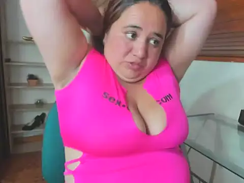 Khloe Tommson  online show from November 4, 12:54 pm