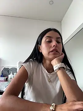 Victoria alson online show from July 29, 5:24 pm