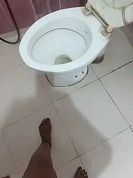 hoty-jawani online show from December 21, 8:35 pm