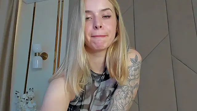 Touch me online show from September 19, 2:38 pm