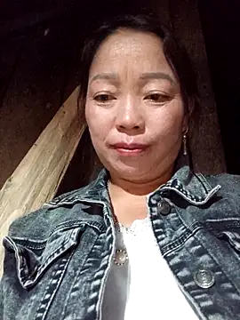 Snapshot of _Helala_ chatting on October 15, 12:41 pm Helala online show from October 15, 12:41 pm