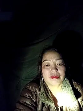 Snapshot of _Helala_ chatting on September 10, 4:29 pm Helala online show from September 10, 4:29 pm
