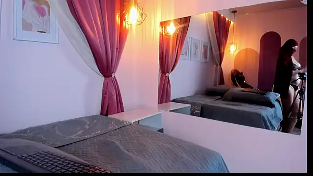 DaliaRahal online show from February 11, 1:23 pm