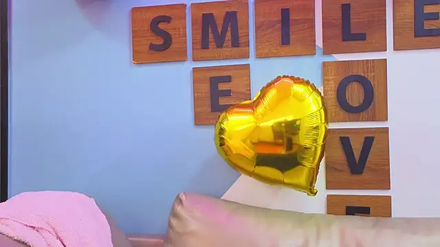 Victoria Fallon online show from October 23, 9:10 pm