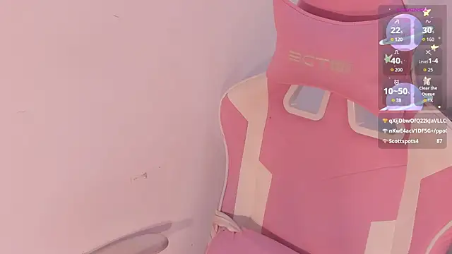 mia yeager online show from October 26, 4:19 am