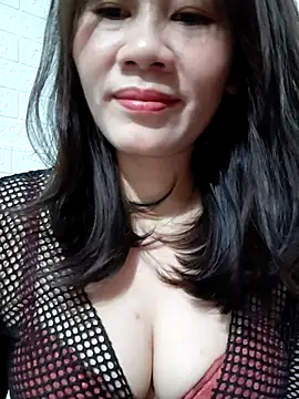 Singlemom69x online show from July 13, 2:07 pm