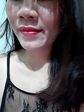 Singlemom69x online show from July 2, 2:44 am