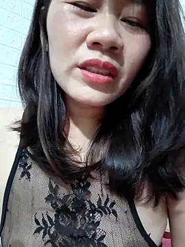 Singlemom69x online show from June 3, 2:33 pm