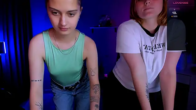 Snapshot of talia_seduce chatting on September 18, 5:11 pm talia seduce online show from September 18, 5:11 pm