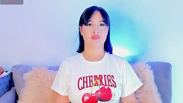 AnaLevii online show from December 15, 4:23 pm