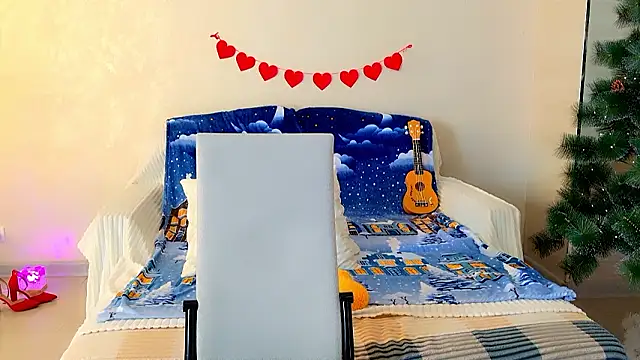 Princess ladylila online show from March 12, 6:05 am