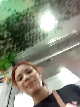 dulcelatin21 online show from October 18, 12:03 am