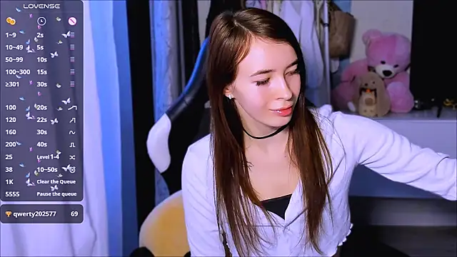 ZoyaMill online show from October 4, 5:02 am