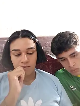 HauntingUpright online show from March 29, 2:54 am