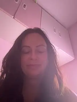 nightingale27 online show from October 15, 8:00 pm