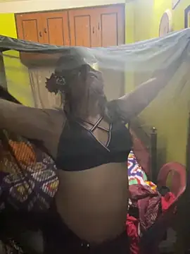 Snapshot of goodvibesonly44445 chatting on September 13, 9:01 pm goodvibesonly44445 online show from September 13, 9:01 pm