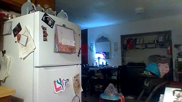 Snapshot of ScrawburryBBW chatting on October 8, 8:29 am ScrawburryBBW online show from October 8, 8:29 am
