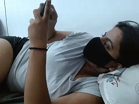 Snapshot of Vaani_Singha chatting on September 12, 4:25 pm Vaani Singha online show from September 12, 4:25 pm