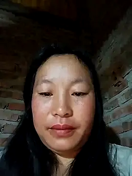 miss-su online show from April 30, 9:30 pm