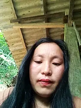 miss-su online show from April 28, 7:34 am