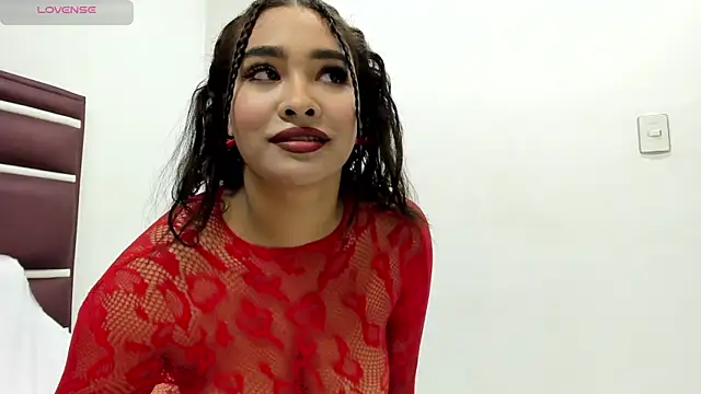 Snapshot of Richells_ chatting on October 3, 12:32 pm Richells online show from October 3, 12:32 pm