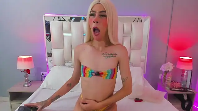 Darlyn tenderhot   online show from October 10, 5:23 am