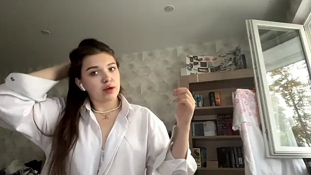 CarylWeatherholtz online show from September 12, 2:57 pm