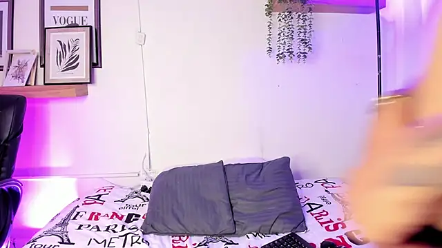 GabiHills online show from June 29, 2:18 am