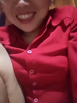 Snapshot of _YooY_ chatting on October 2, 12:21 pm YooY online show from October 2, 12:21 pm