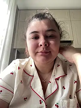 AliceCurlyX online show from March 11, 11:03 am